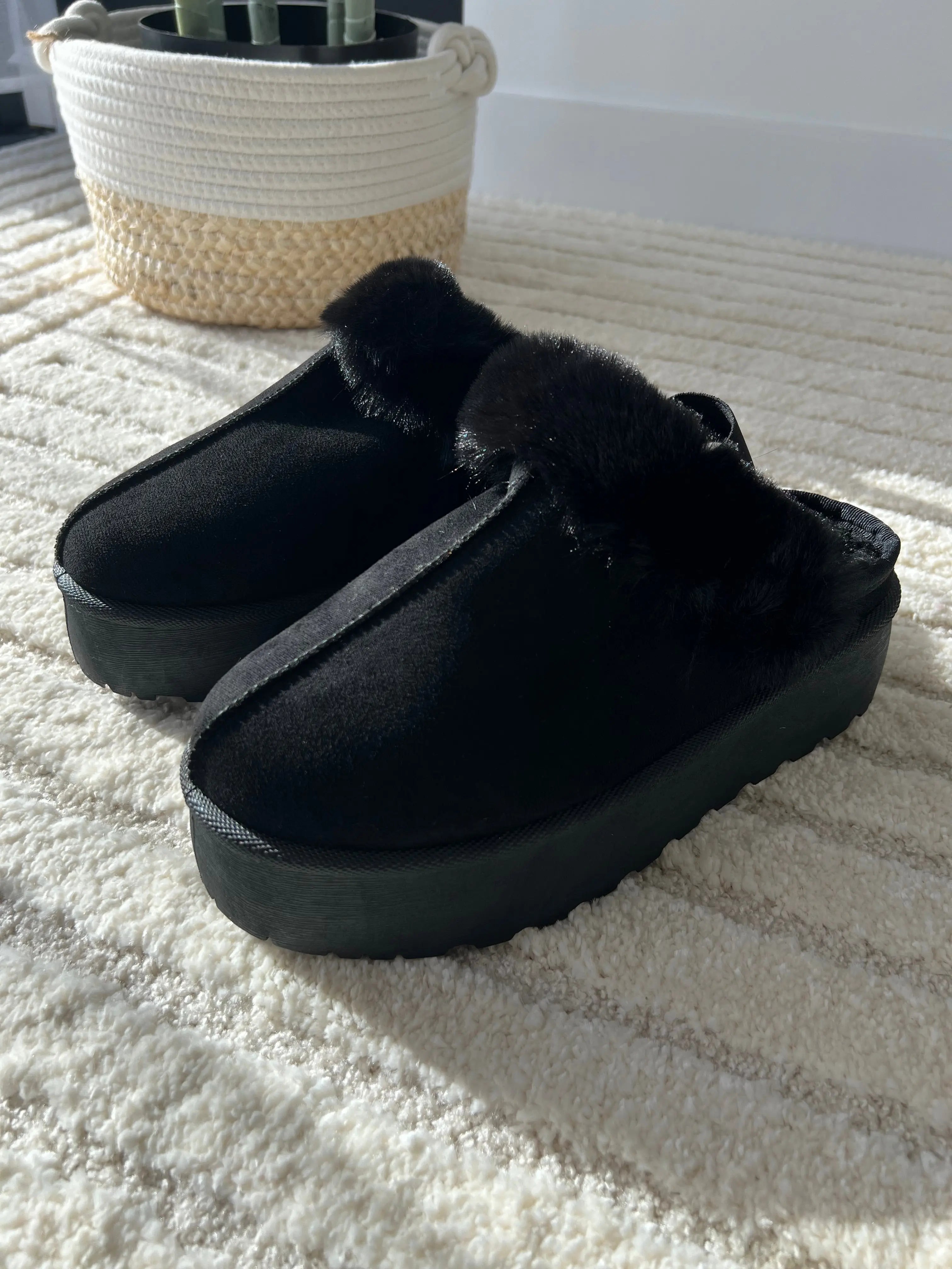 Mules fourrure noir DS.Sélection