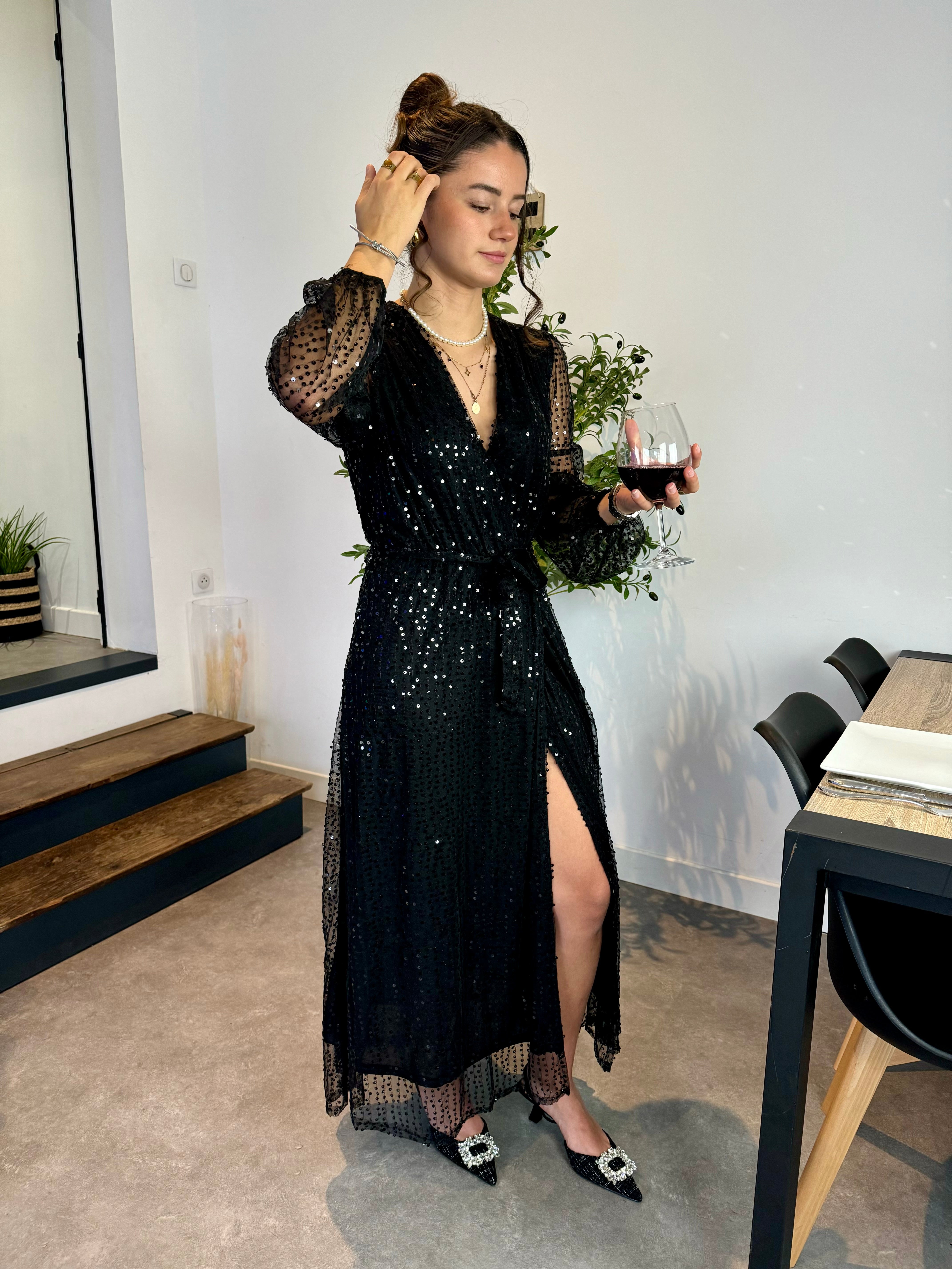 Robe longue à sequins