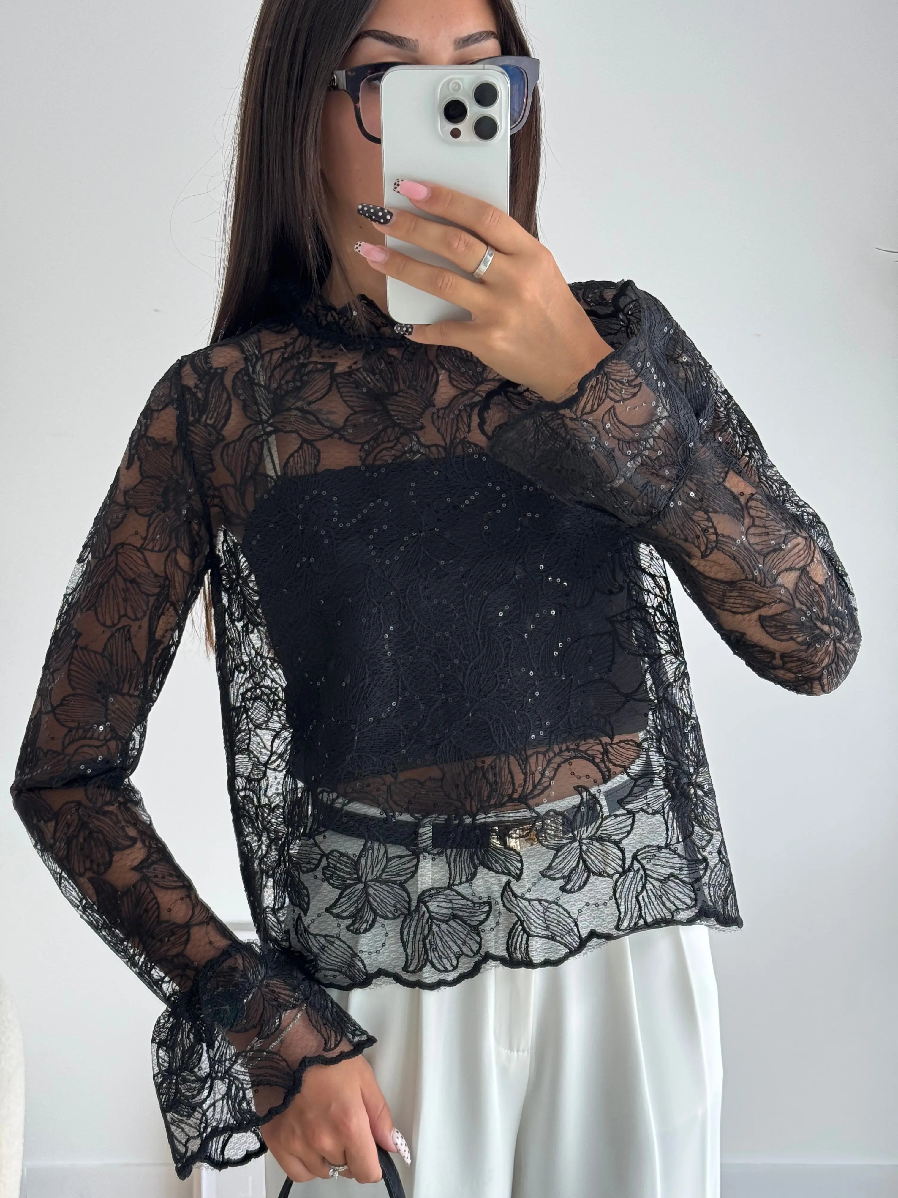 Blouse à dentelle DS.Sélection