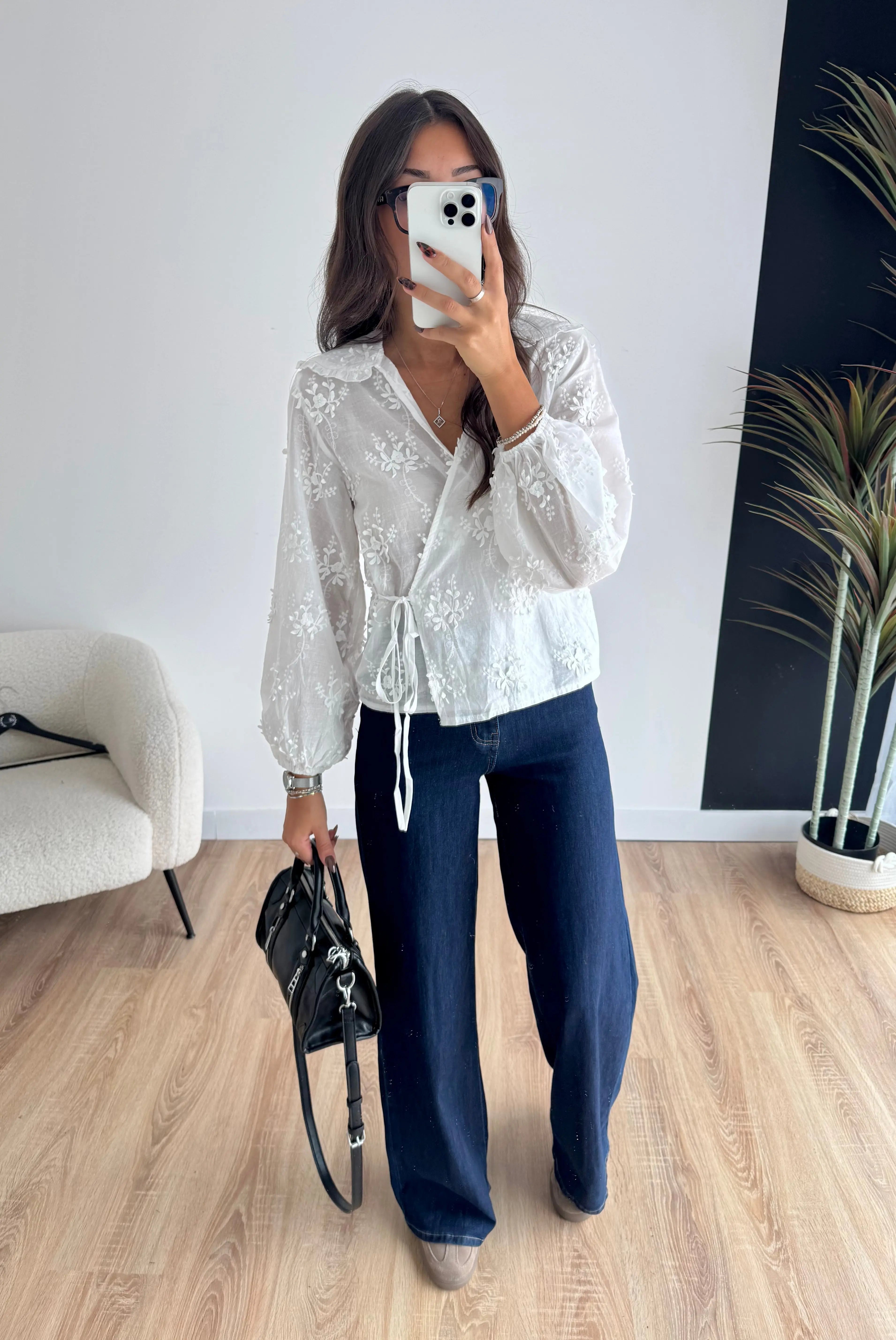 Blouse brodée blanche DS.Sélection