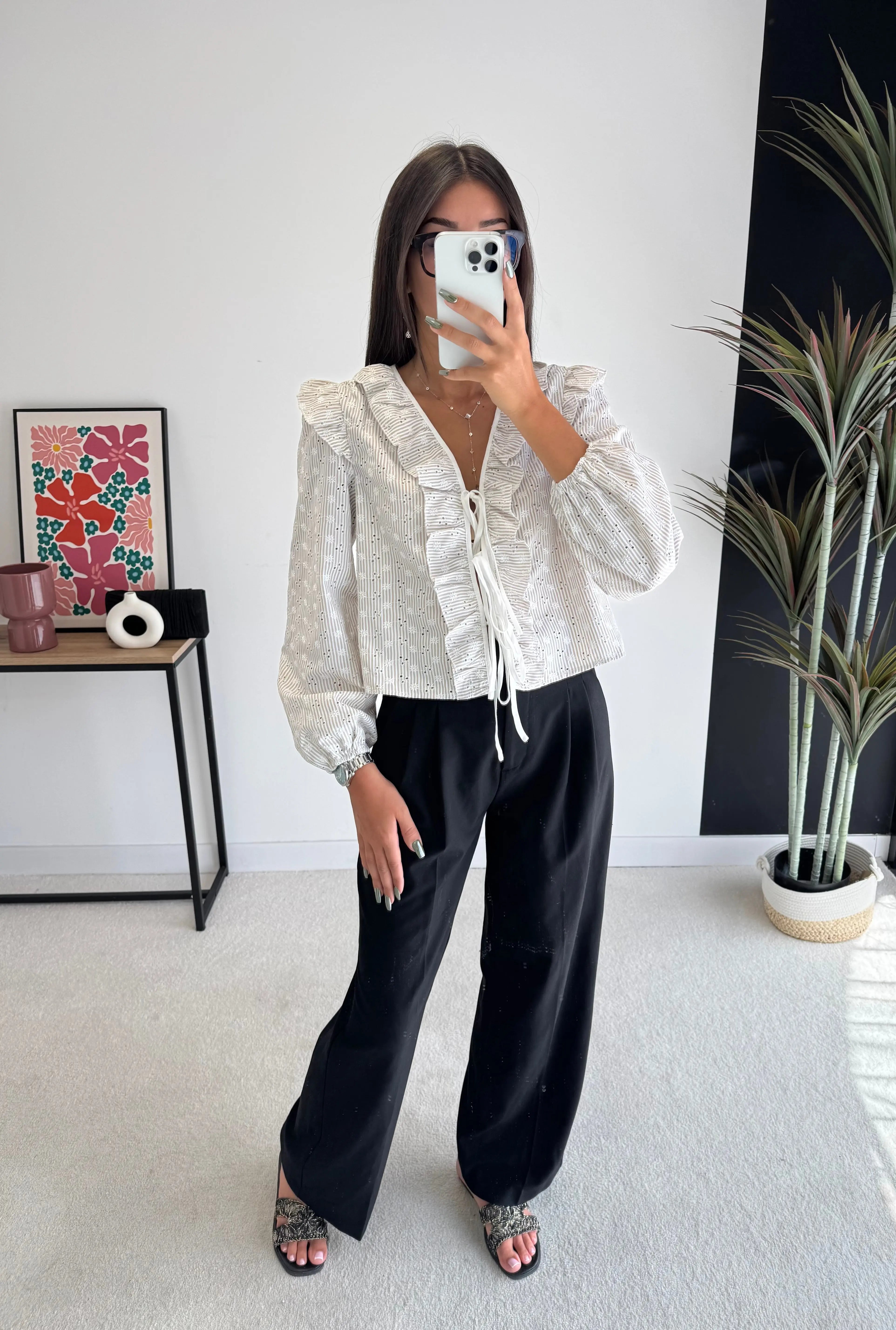 Blouse taupe à fleurs DS.Sélection