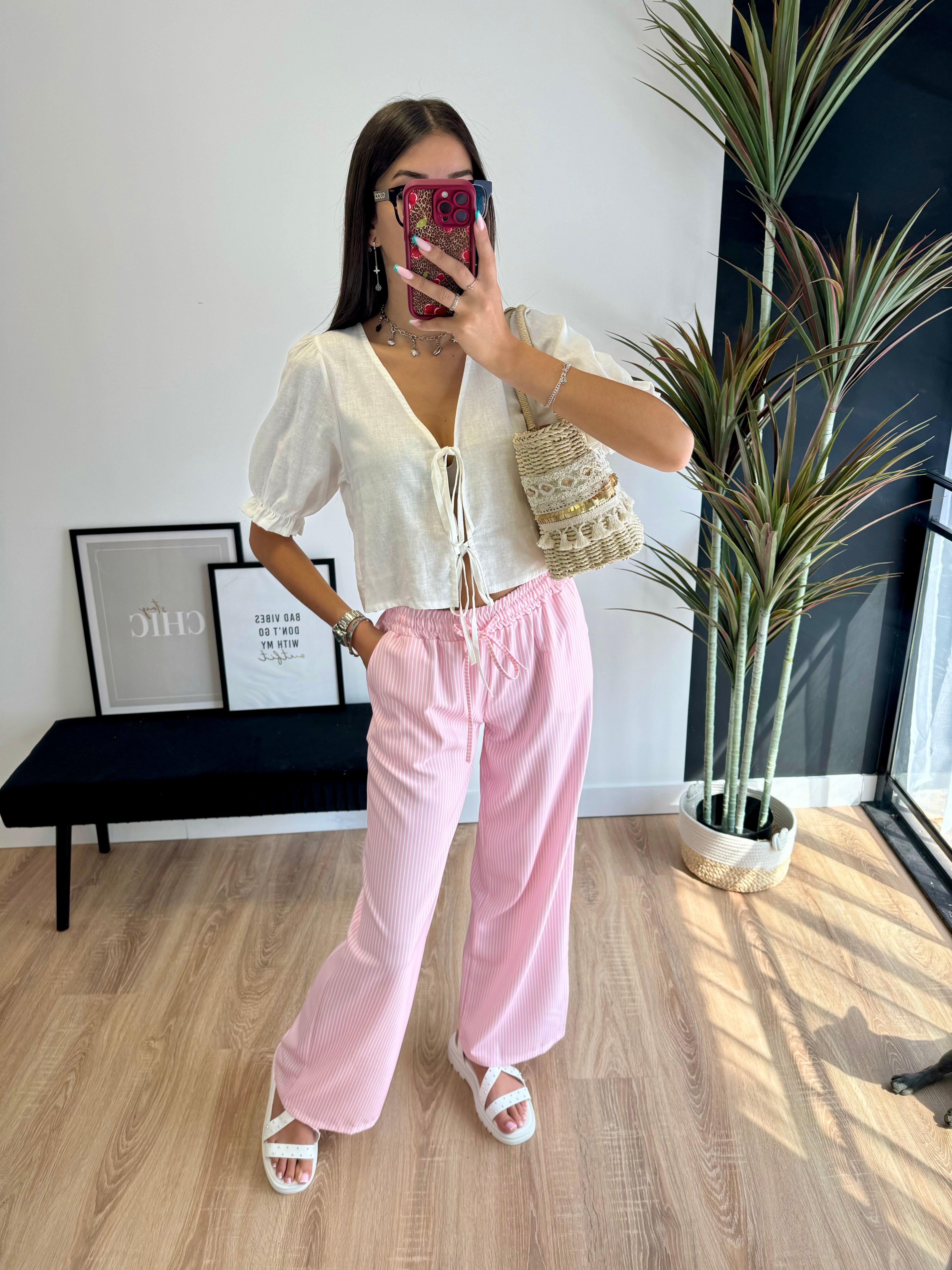 Pantalon à rayures rose