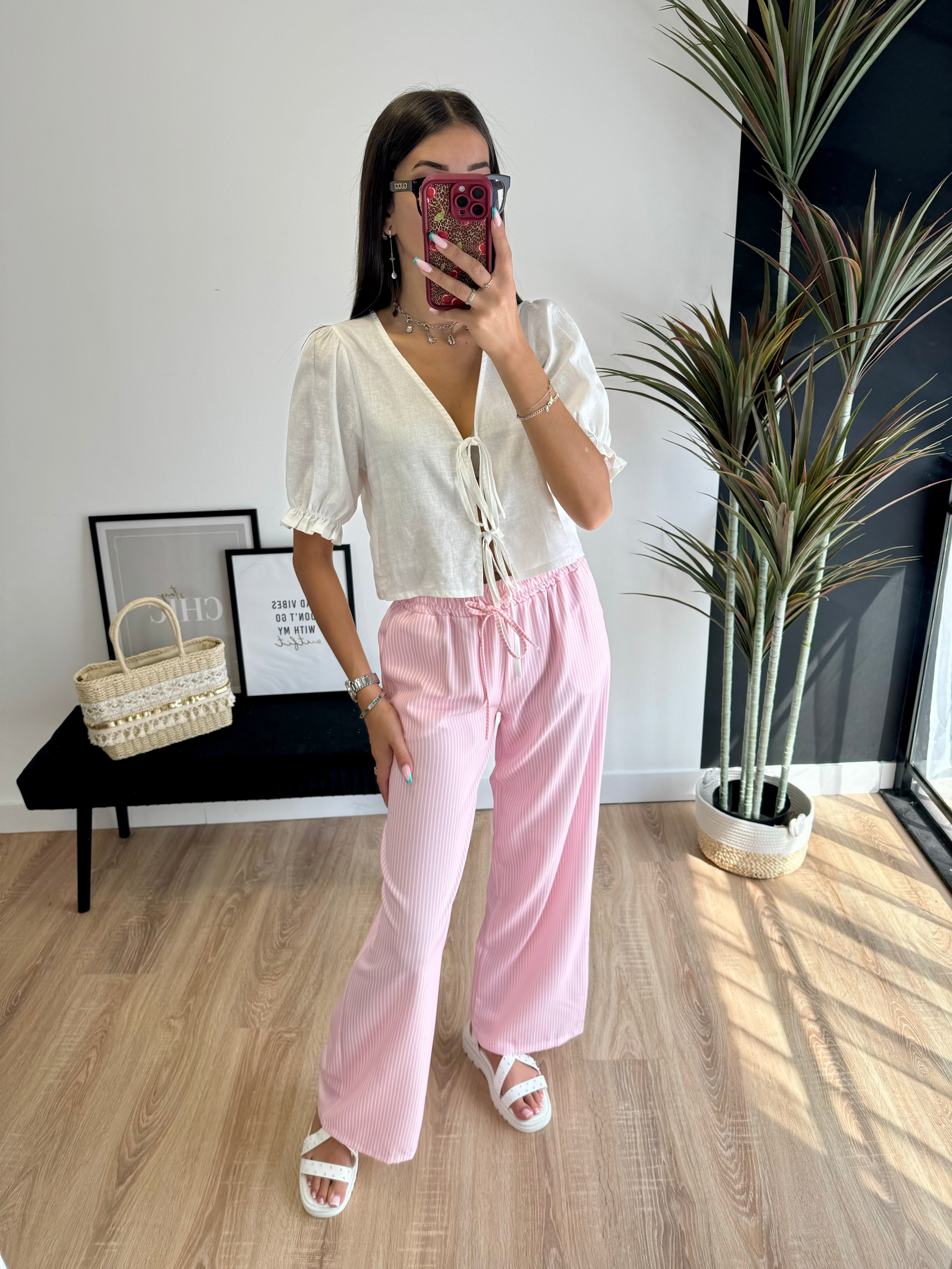 Pantalon à rayures rose