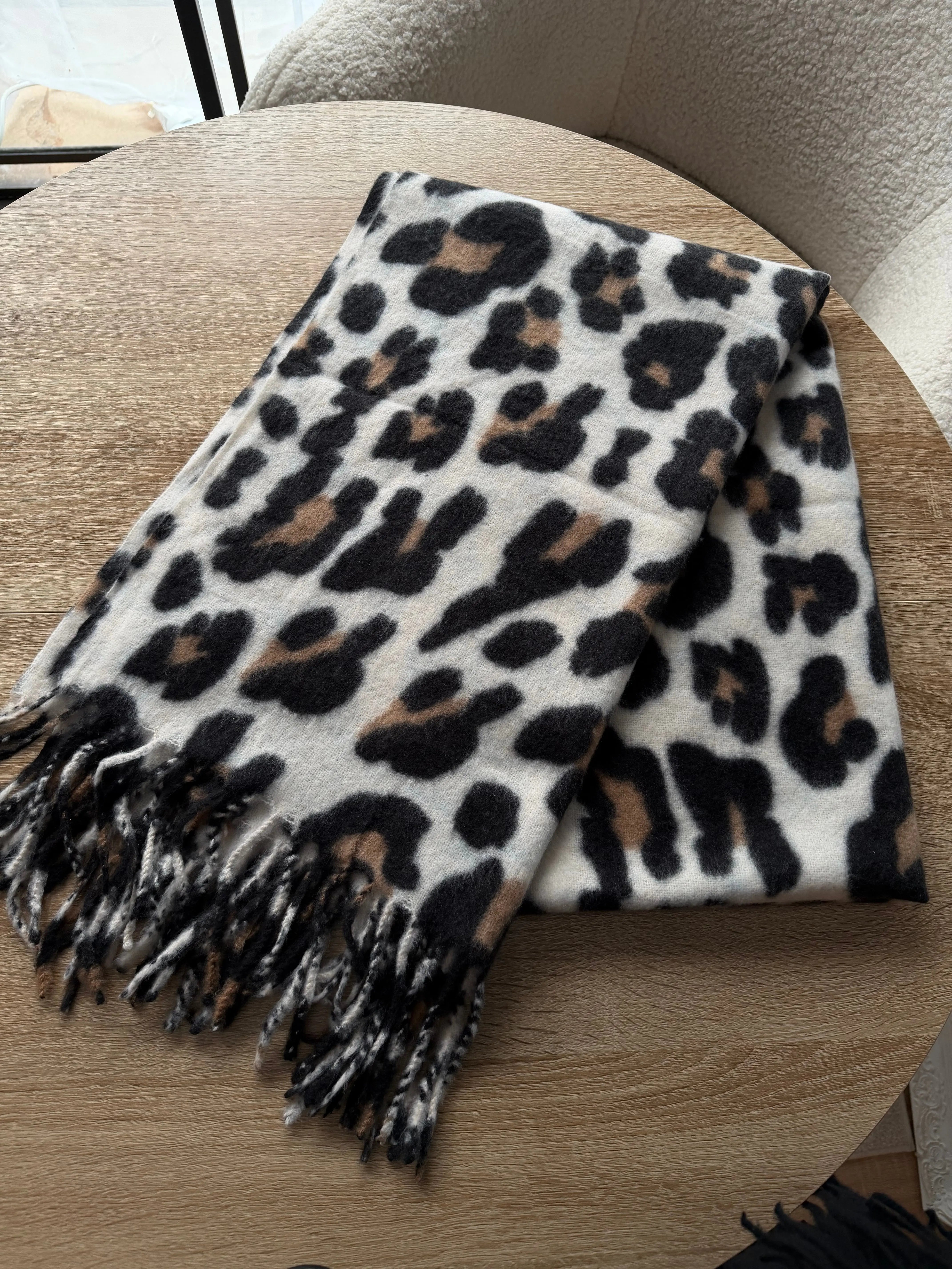Echarpes léopard DS.Sélection