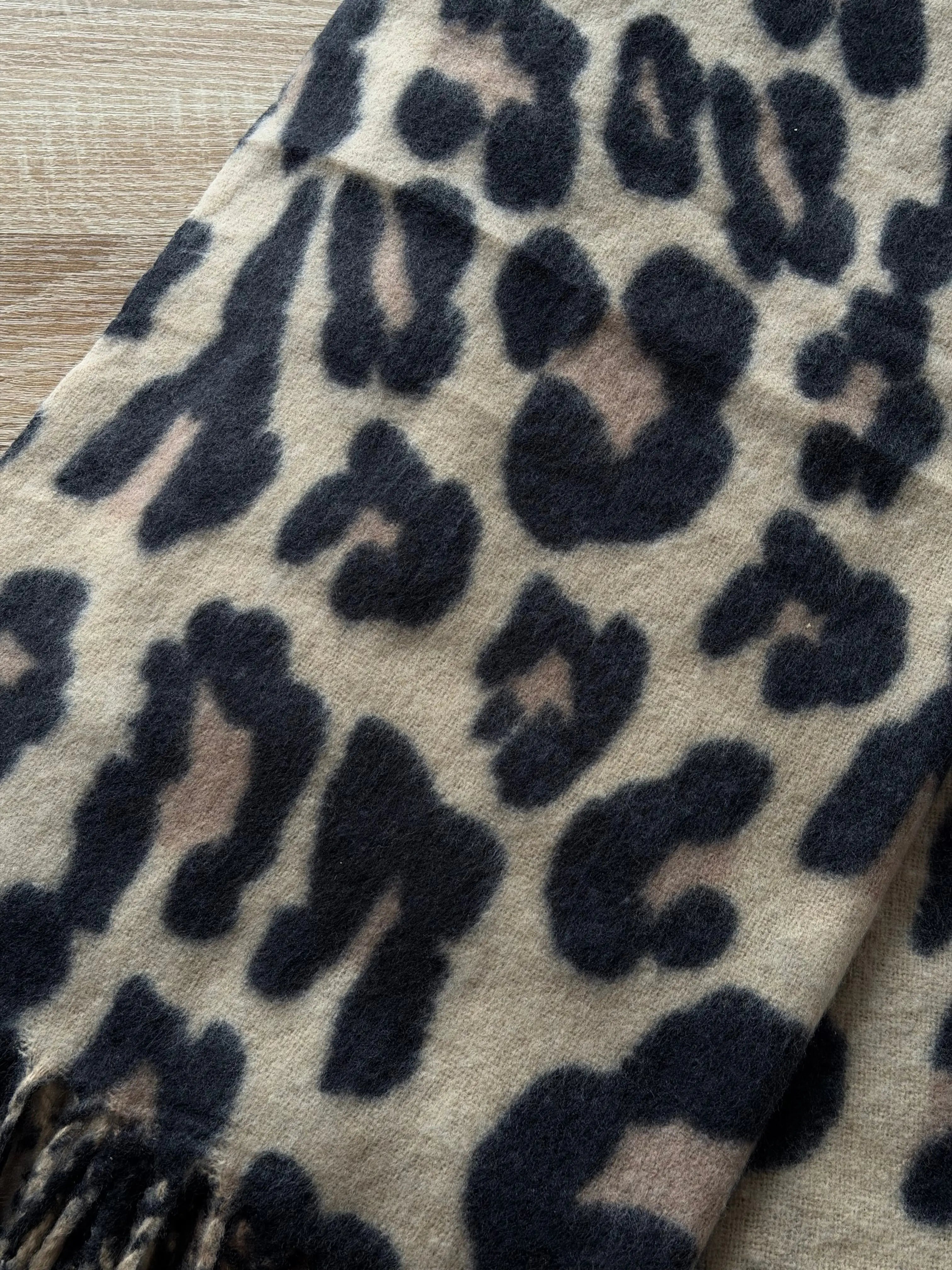 Echarpes léopard DS.Sélection