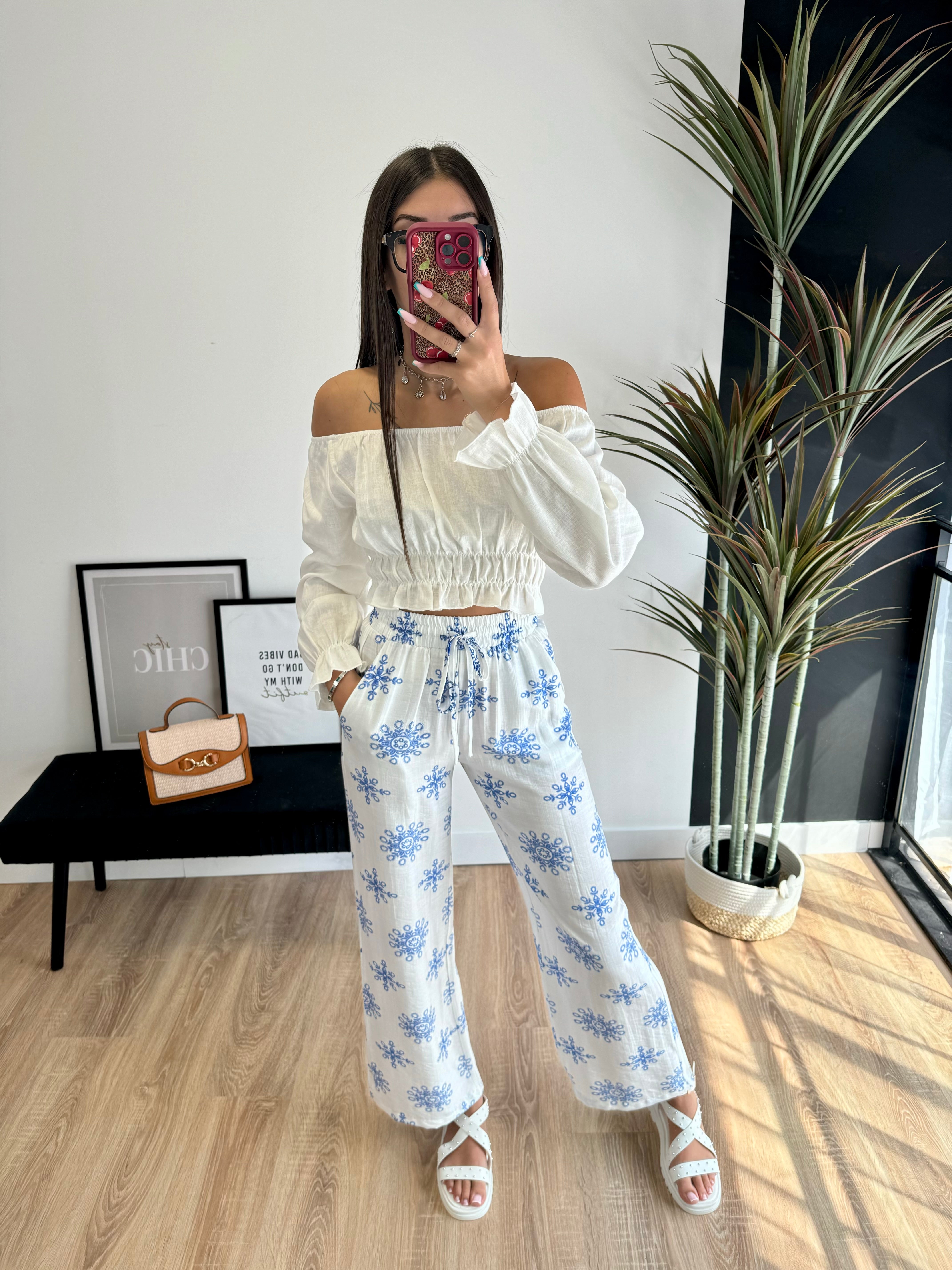 Pantalon blanc à motifs