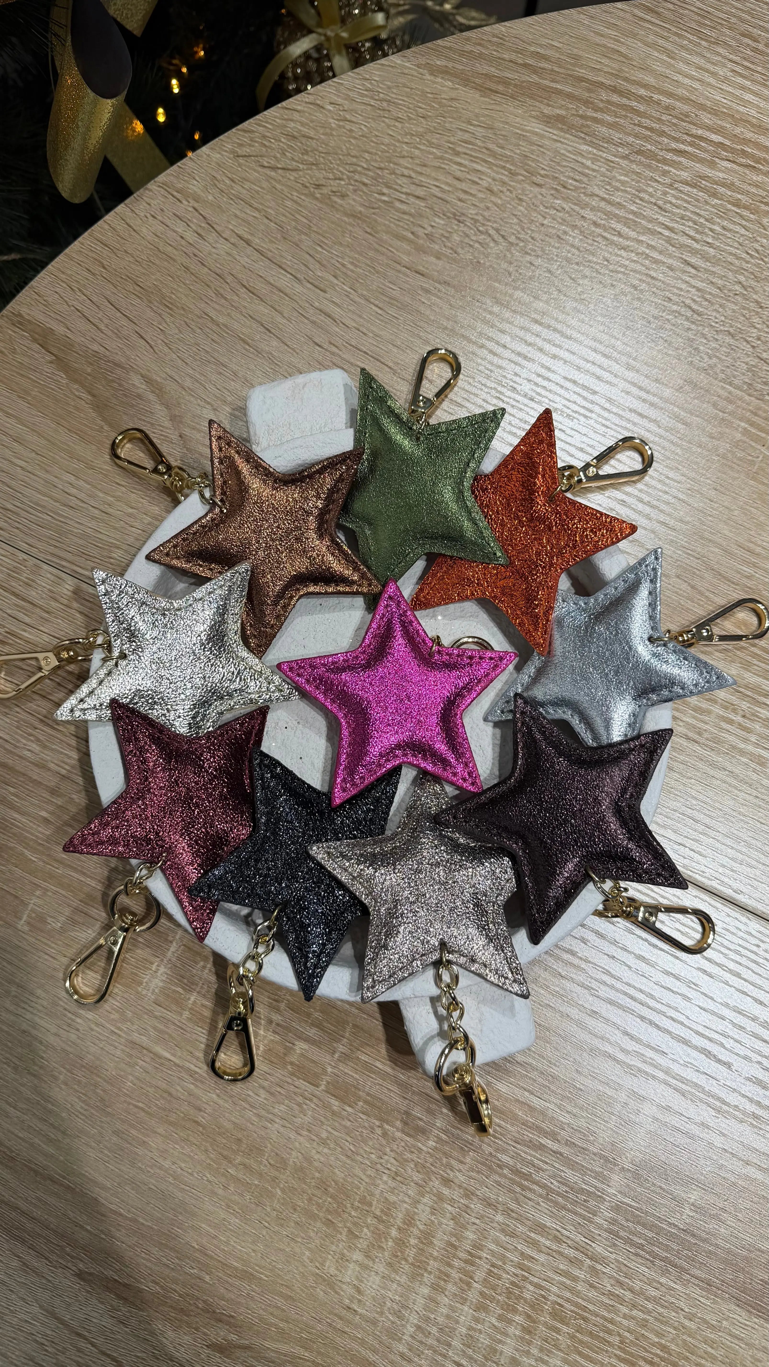 Porte-clé étoile en cuir DS.Sélection