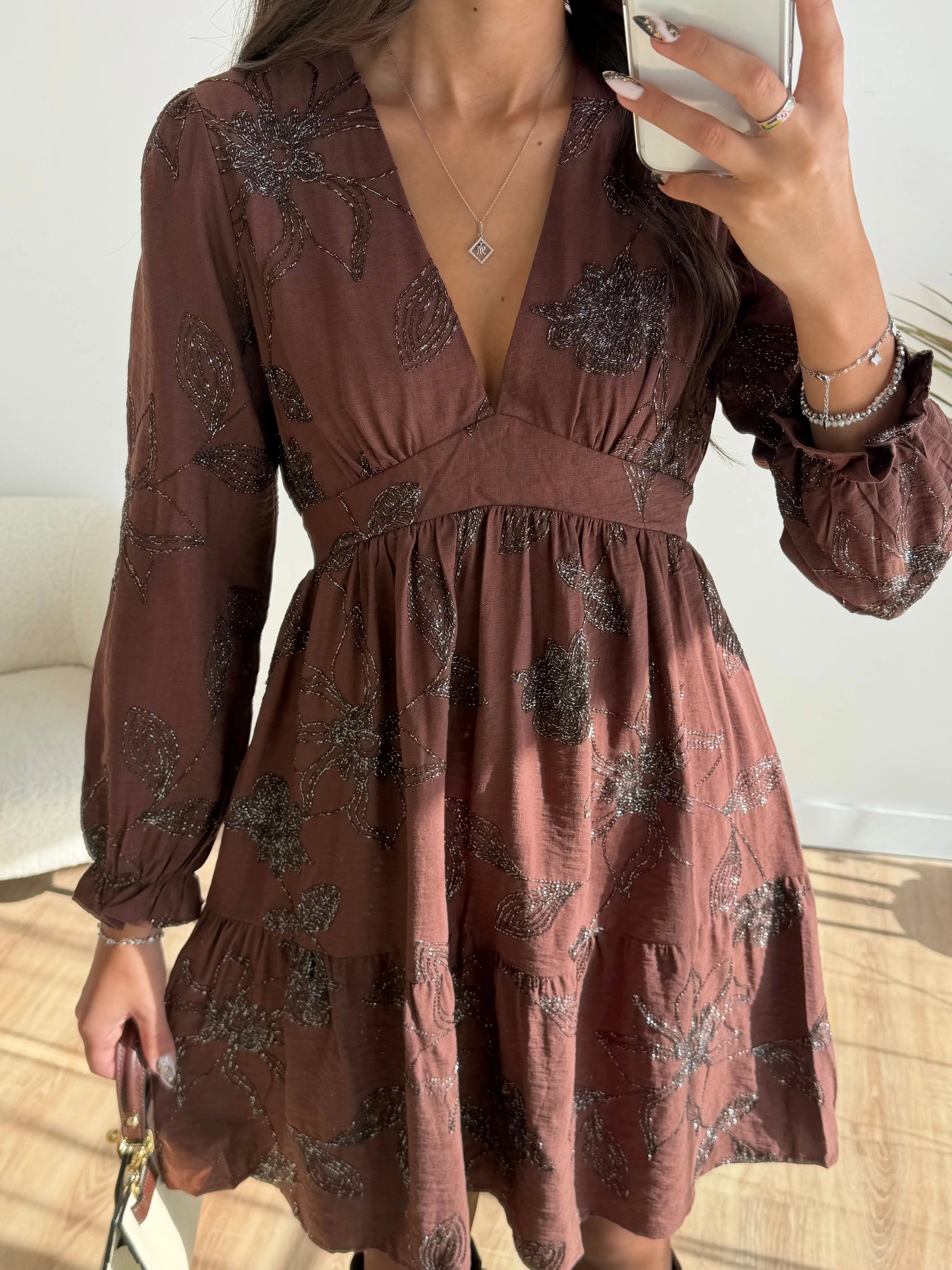 Robe à fleur brodé DS.Sélection
