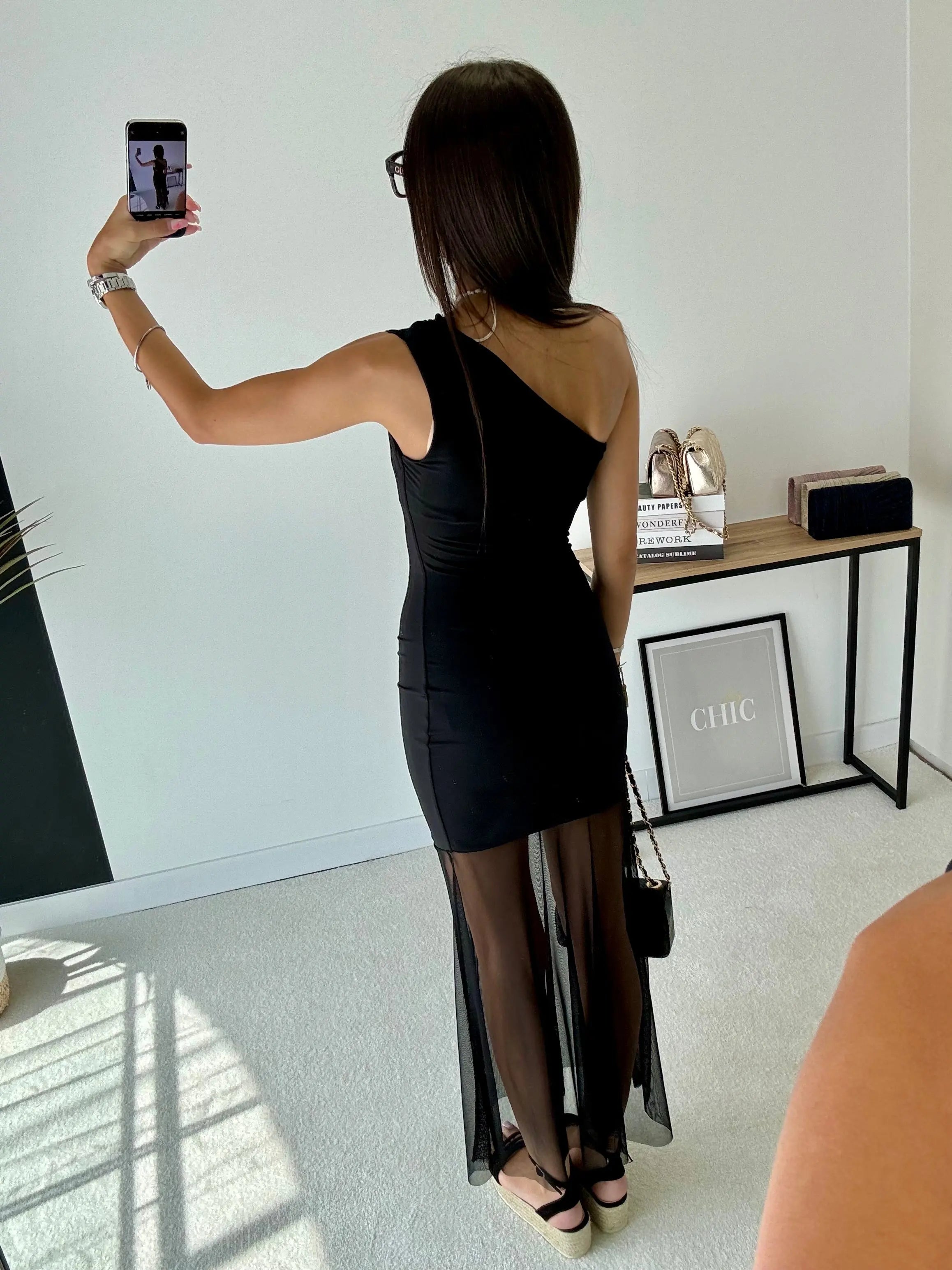 Robe noire en tulle DS.Sélection