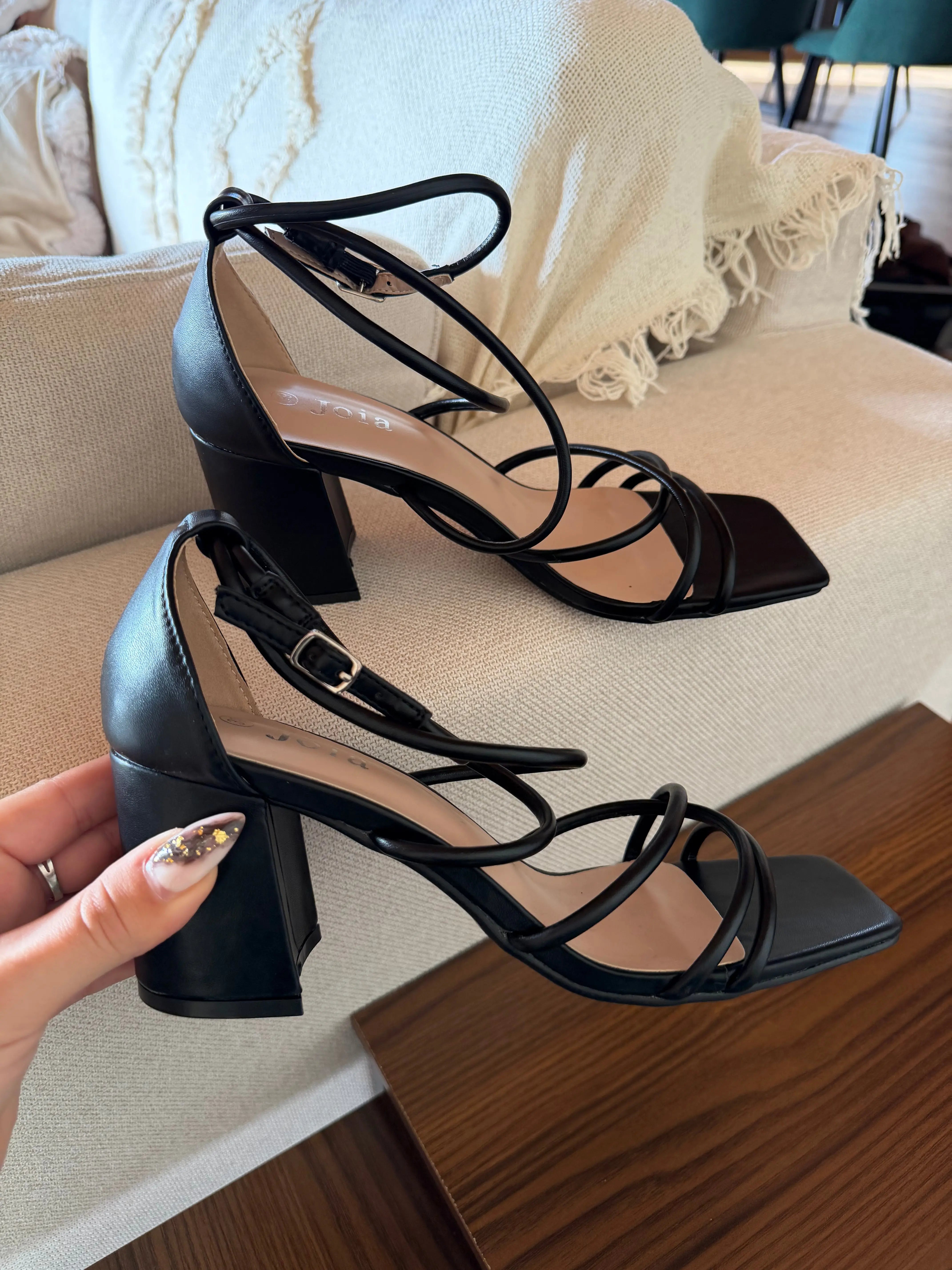 Talons à lacets noirs DS.Sélection